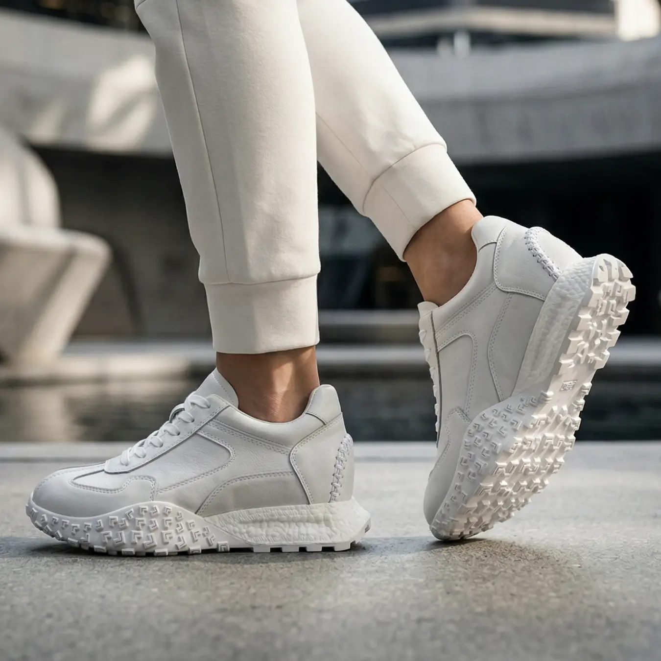 Glamm Alto Sneakers - 7cm - Image 10